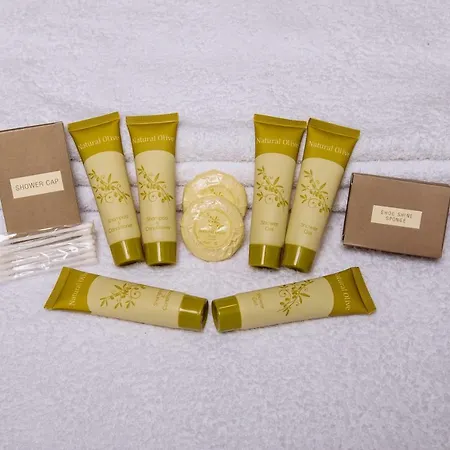 Luxurious & Modern | Walk Everywhere | 5★ Amenities Apartment *