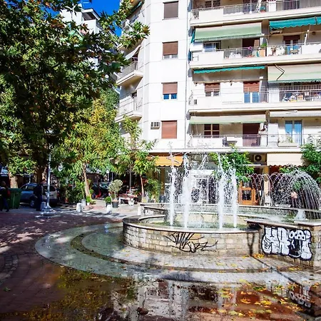 Luxurious & Modern | Walk Everywhere | 5★ Amenities Apartment *