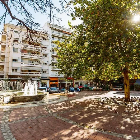 Luxurious & Modern | Walk Everywhere | 5★ Amenities *