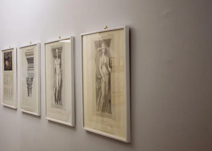 Luxurious & Modern | Walk Everywhere | 5★ Amenities Tesalónica