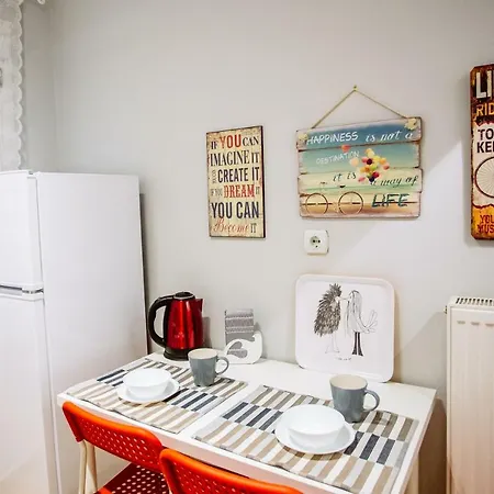 Luxurious & Modern | Walk Everywhere | 5★ Amenities * Салоники