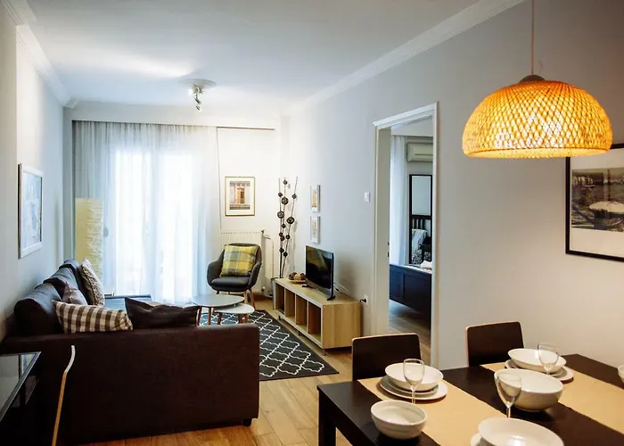 Luxurious & Modern | Walk Everywhere | 5★ Amenities Apartament